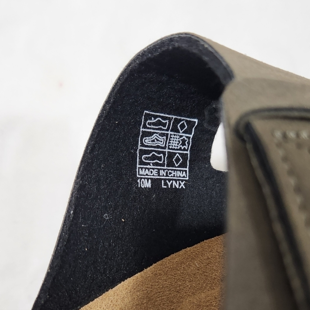 Cushionaire Lynx Cork Suede Velcro Brown Footbed Sandal Men's Size 10 NWOT - Picture 13 of 14